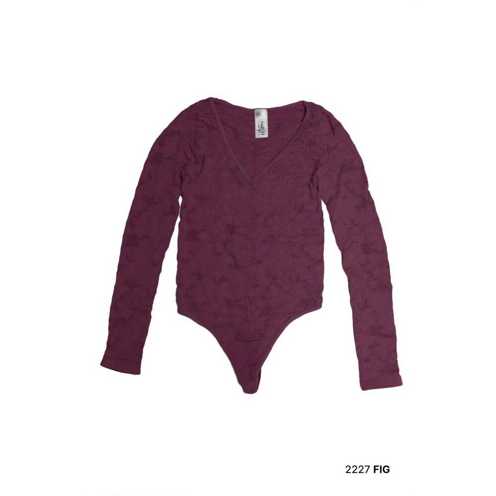 NEW NIKIBIKI women's lace textured bodysuit in fig
